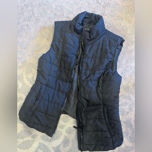 Aeropostale Black Quilted Vest size small women’s